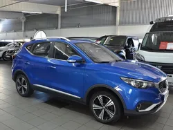 Blå Begagnad 2020 MG ZS Luxury Sedan | 149 900 kr (Superpris)