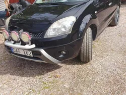 Svart Begagnad 2008 Renault Koleos SUV | 25 000 kr (Marknadspris)