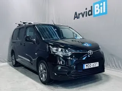 Svart Begagnad 2020 Toyota Proace Verso Active Kombi | 309 800 kr (Marknadspris)