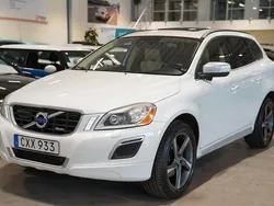 Vit Begagnad 2012 Volvo XC60 R-Design Momentum SUV | 129 900 kr (Marknadspris)