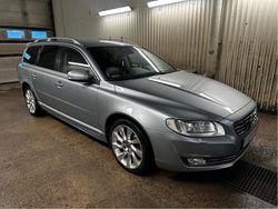 Silver Begagnad 2016 Volvo V70 Standard Kombi | 165 000 kr (Lite dyr)