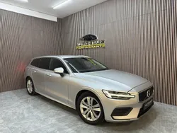 Begagnad 2019 Volvo V60 Momentum Kombi | 209 900 kr (Bra pris)