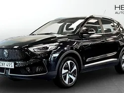 Svart (black) Begagnad 2022 MG ZS Comfort Sedan | 249 900 kr (Marknadspris)