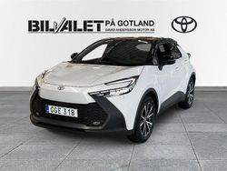 Vit Ny 2025 Toyota C-HR SUV | 481 000 kr (Dyr)