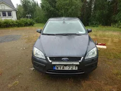Grå Begagnad 2005 Ford Focus Halvkombi | 15 000 kr (Bra pris)