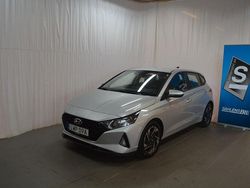 Grå Begagnad 2021 Hyundai i20 Essential Halvkombi | 149 000 kr