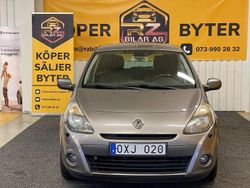 Grå Begagnad 2010 Renault Clio R.S. Halvkombi | 34 000 kr (Marknadspris)