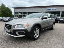 Ljusbrun (brun) Begagnad 2011 Volvo XC70 Summum SUV | 134 900 kr (Superpris)