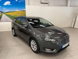Grå Begagnad 2014 Ford Focus Kombi | 99 000 kr (Marknadspris)