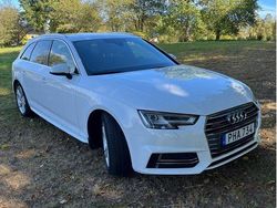 Vit Begagnad 2017 Audi A4 S-Line Kombi | 170 000 kr (Bra pris)