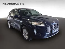 Blå Begagnad 2022 Ford Kuga Titanium SUV | 234 900 kr (Bra pris)