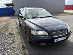 Blå Begagnad 2006 Volvo V70 Kinetic Kombi | 27 000 kr (Bra pris)