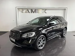 Svart Begagnad 2015 Volvo XC60 Ocean Race SUV | 159 000 kr (Marknadspris)