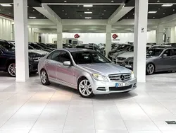 Silver Begagnad 2010 Mercedes C220 Avantgarde Sedan | 89 900 kr (Bra pris)