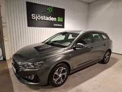 Grå Begagnad 2022 Hyundai i30 Essential Kombi | 208 900 kr (Marknadspris)
