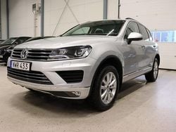 Silver Begagnad 2017 VW Touareg SUV | 264 900 kr (Marknadspris)