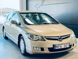Ljusbrun Begagnad 2008 Honda Civic Hybrid Sedan | 69 900 kr (Lite dyr)