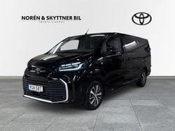 Svart Begagnad 2024 Toyota Proace Van | 499 000 kr