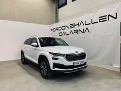 Vit Begagnad 2022 Skoda Kodiaq Style SUV | 329 900 kr (Marknadspris)