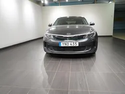 Grå Begagnad 2018 Kia Optima Hybrid 3 Sedan | 189 000 kr (Marknadspris)
