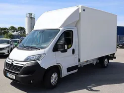 Vit Begagnad 2023 Citroën Jumper Minibuss | 412 375 kr