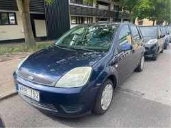 Blå Begagnad 2006 Ford Fiesta Halvkombi | 20 000 kr (Marknadspris)