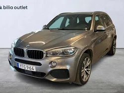 Grå Begagnad 2016 BMW X5 M Sport SUV | 299 900 kr (Marknadspris)