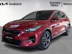 Röd Begagnad 2021 Kia XCeed Advance SUV | 229 900 kr (Marknadspris)
