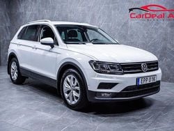 Vit Begagnad 2019 VW Tiguan SUV | 244 800 kr (Bra pris)