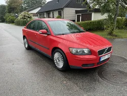 Röd Begagnad 2007 Volvo S40 Kinetic Sedan | 29 900 kr (Bra pris)