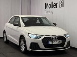 Cortinavit Begagnad 2022 Audi A1 Sportback Proline Halvkombi | 228 900 kr (Marknadspris)