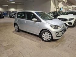 Reflex silver Begagnad 2015 VW up! Highline Halvkombi | 59 000 kr (Marknadspris)