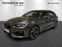 Grå (magnetic tech metallic) Begagnad 2024 Cupra Leon Kombi | 339 000 kr (Marknadspris)