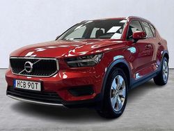 Röd Begagnad 2021 Volvo XC40 Momentum SUV | 289 900 kr (Marknadspris)