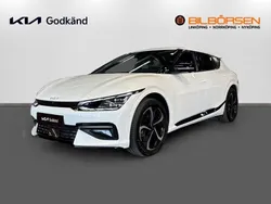 Vit Begagnad 2022 Kia EV6 2 SUV | 449 900 kr (Marknadspris)
