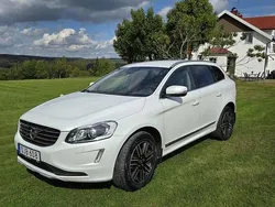 Vit Begagnad 2017 Volvo XC60 Standard SUV | 215 000 kr (Bra pris)