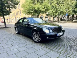 Svart Begagnad 2006 Mercedes E200 Classic Sedan | 56 500 kr (Marknadspris)