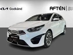 Vit Begagnad 2024 Kia Ceed Kombi | 289 800 kr (Lite dyr)