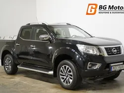 Svart Begagnad 2016 Nissan Navara 360º Pickup | 248 900 kr (Marknadspris)