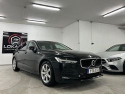 Svart Begagnad 2018 Volvo V90 Momentum Kombi | 219 900 kr (Marknadspris)