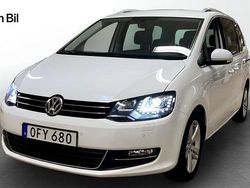 Vit Begagnad 2016 VW Sharan Highline Minibuss | 234 900 kr (Marknadspris)
