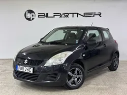 Svart Begagnad 2013 Suzuki Swift GL Halvkombi | 39 900 kr