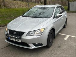 Silver Begagnad 2016 Seat Leon ST Style Kombi | 125 000 kr (Marknadspris)