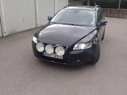Svart Begagnad 2011 Volvo V50 Momentum Kombi | 35 000 kr (Bra pris)