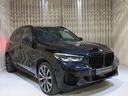 Svart Begagnad 2023 BMW X5 M Sport SUV | 799 900 kr