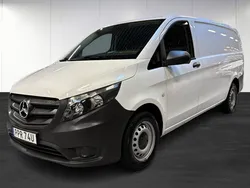 Begagnad 2022 Mercedes Vito Minibuss | 288 000 kr