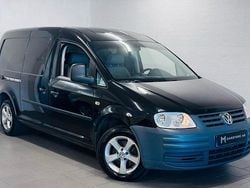 Svart Begagnad 2009 VW Caddy Maxi Minibuss | 49 900 kr (Bra pris)