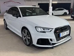 Vit Begagnad 2019 Audi RS3 Comfort Halvkombi | 469 900 kr (Marknadspris)