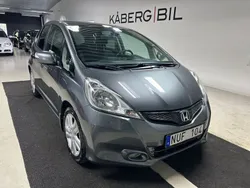 Ljusgrå Begagnad 2012 Honda Jazz Sport Halvkombi | 74 900 kr (Marknadspris)