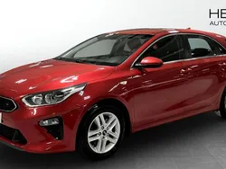 Begagnad 2019 Kia Ceed Halvkombi | 155 000 kr (Marknadspris)